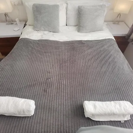 住宿加早餐酒店 Travelmore *