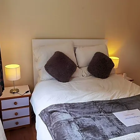 Travelmore * Letterkenny